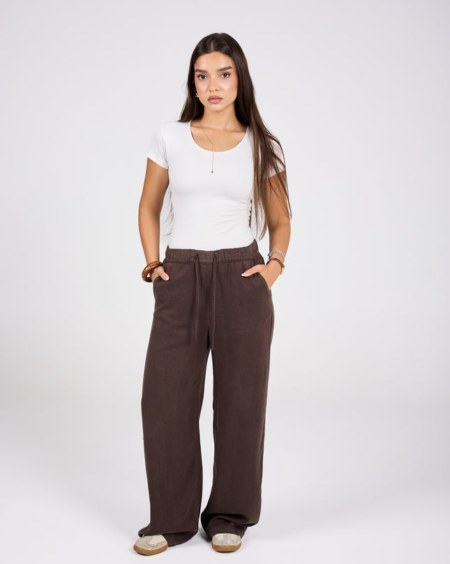 Wide leg pants