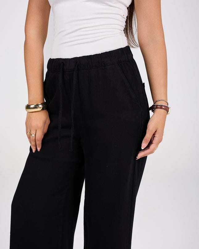 Wide leg pants