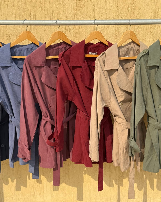 Short trench coat