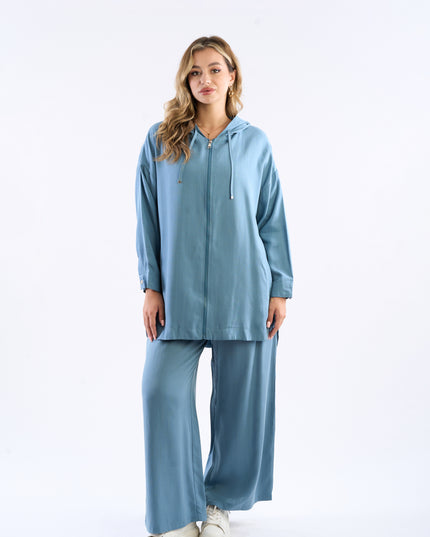 Hooded tensel set