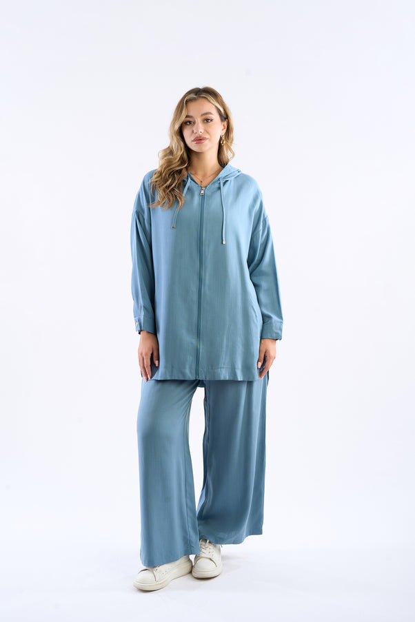 Hooded tensel set