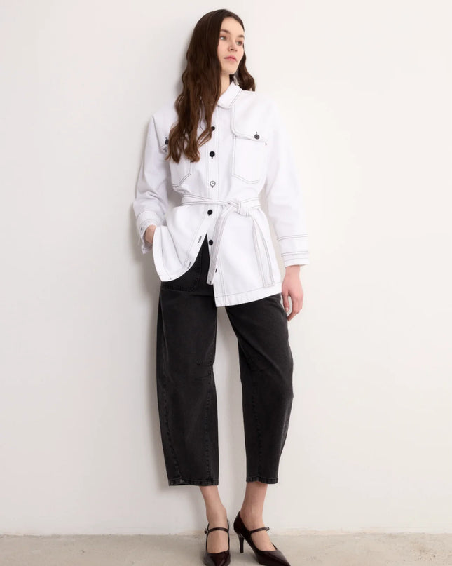 Double-pocket belted jacket