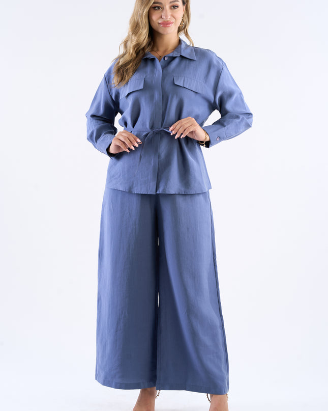 Buttoned set with belt