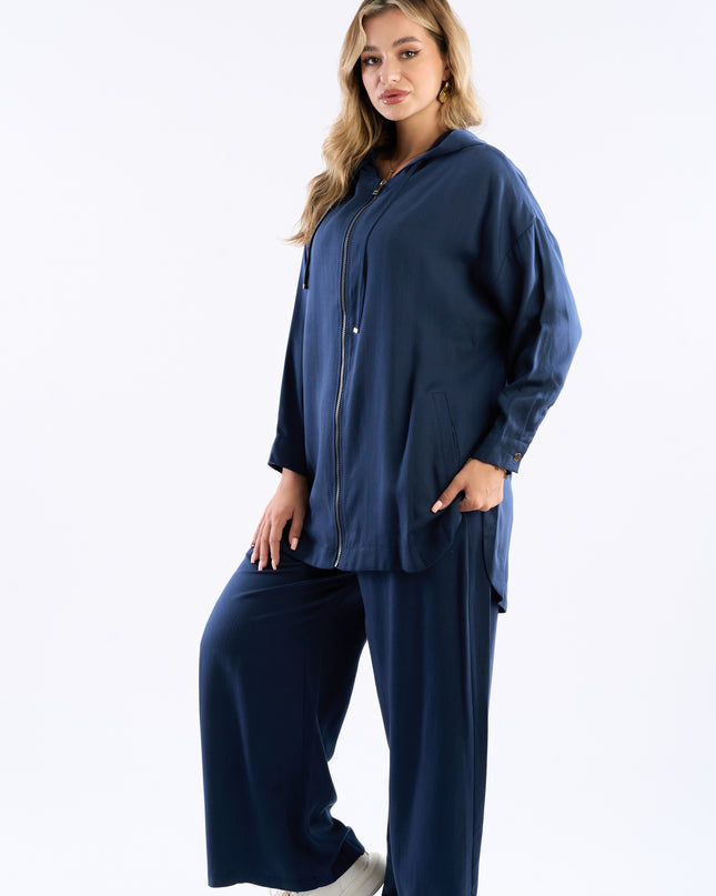 Hooded tensel set