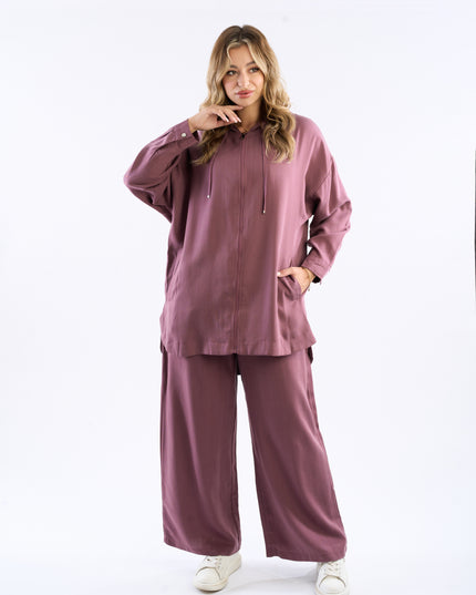 Hooded tensel set