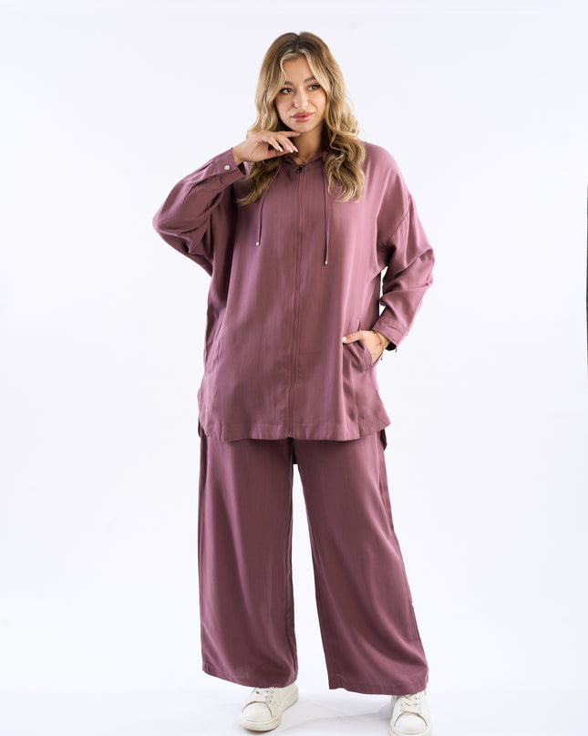 Hooded tensel set