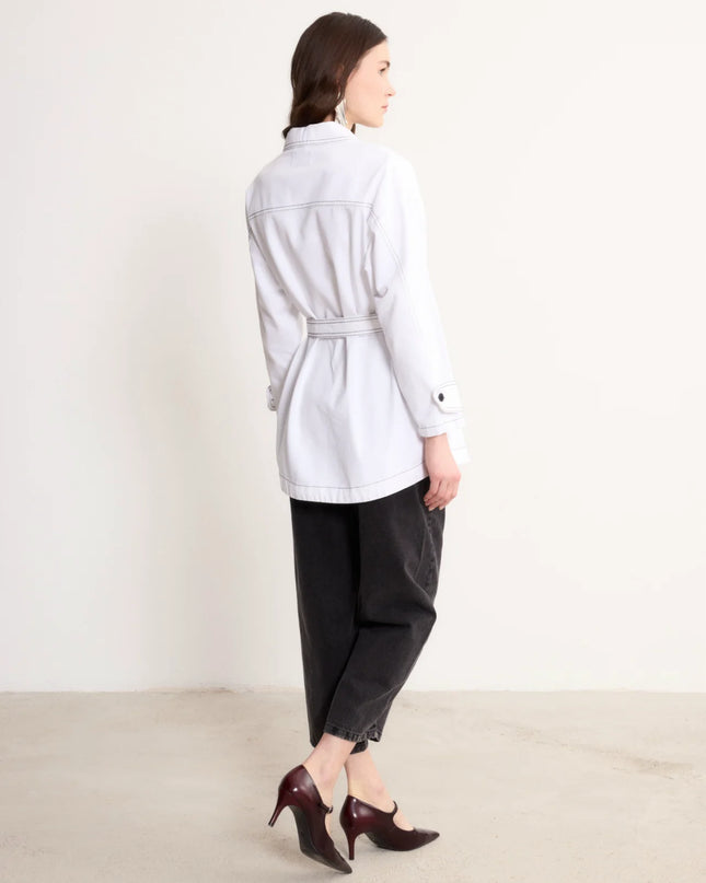 Double-pocket belted jacket