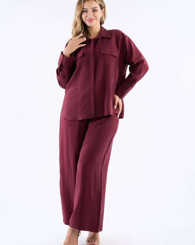 Buttoned set with belt