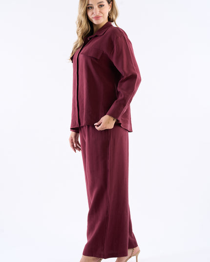 Buttoned set with belt